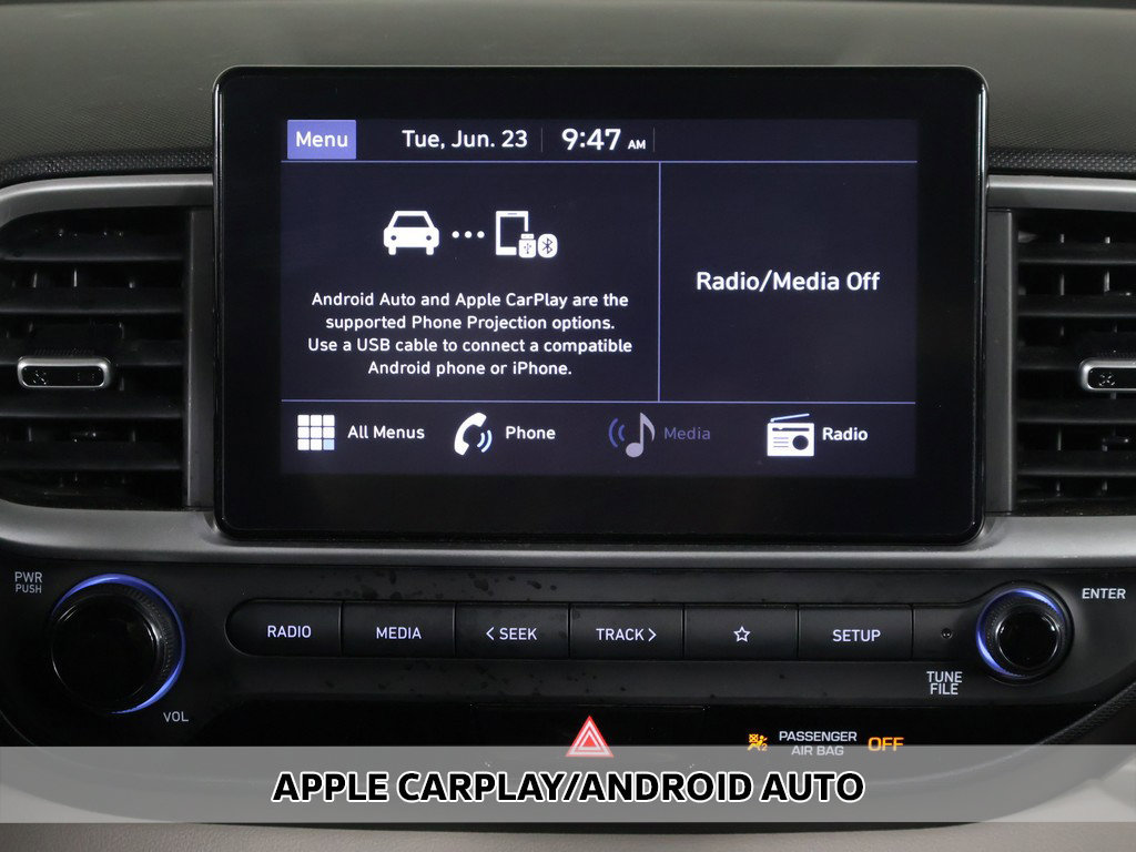Used 2020 Hyundai Venue SEL FWD image 4