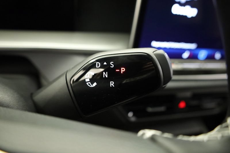 New 2026 Volkswagen Tiguan SE AWD/4WD image 26