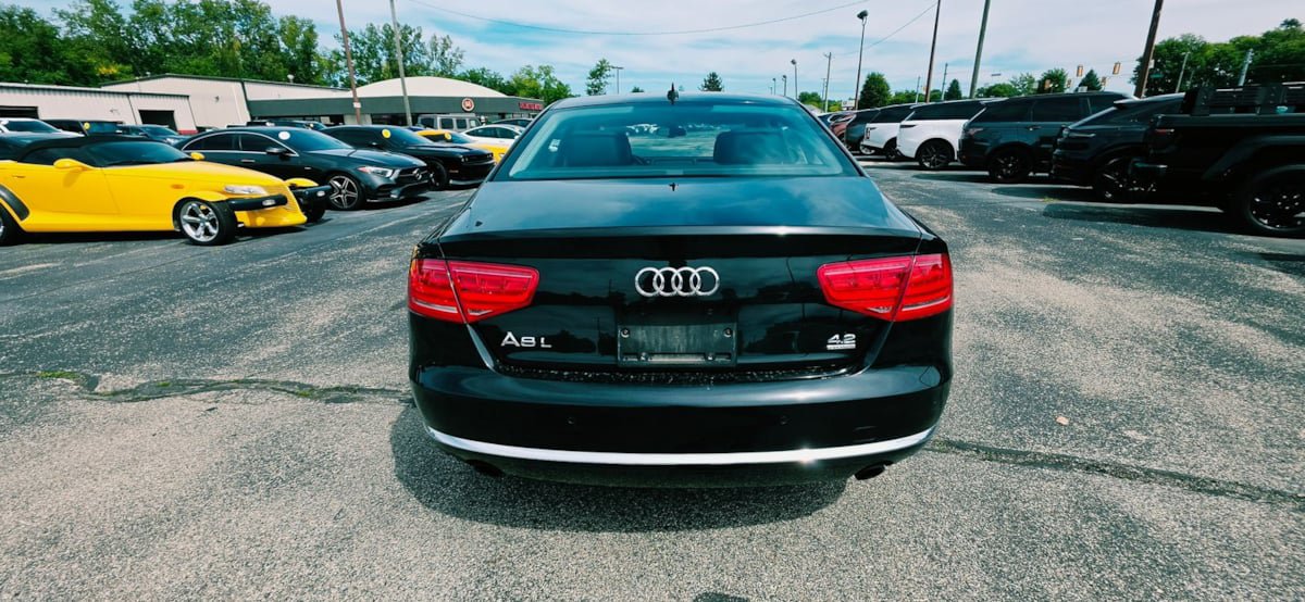 Used 2011 Audi A8 L 4.2 AWD/4WD image 6