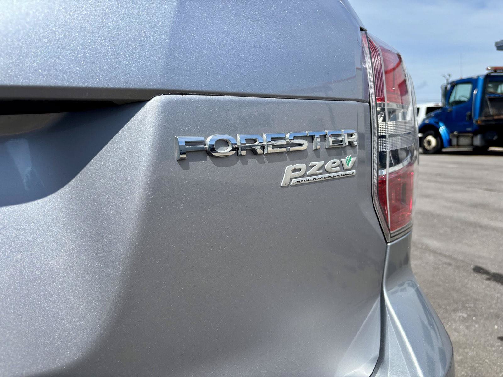 Used 2016 Subaru Forester 2.5i Limited AWD/4WD image 17