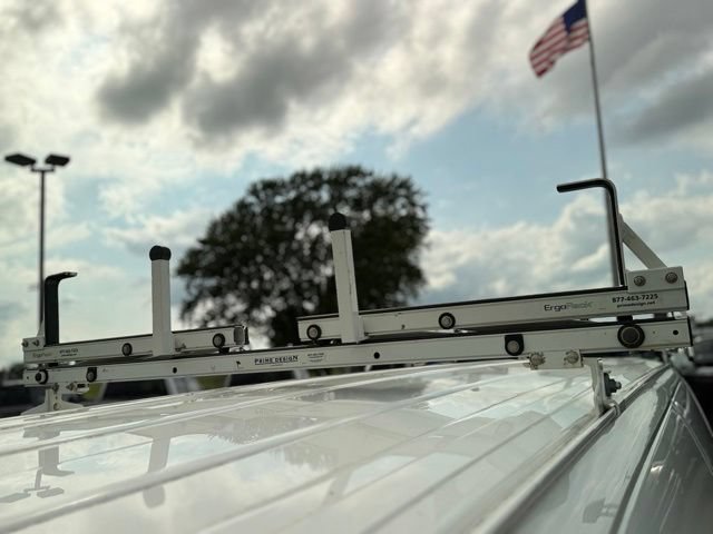 Used 2017 GMC Savana 3500 Extended RWD image 38