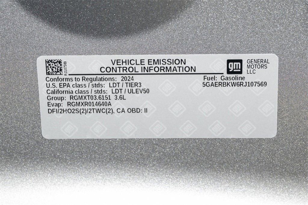 Used 2024 Buick Enclave Essence w/ Sport Touring Edition FWD image 17
