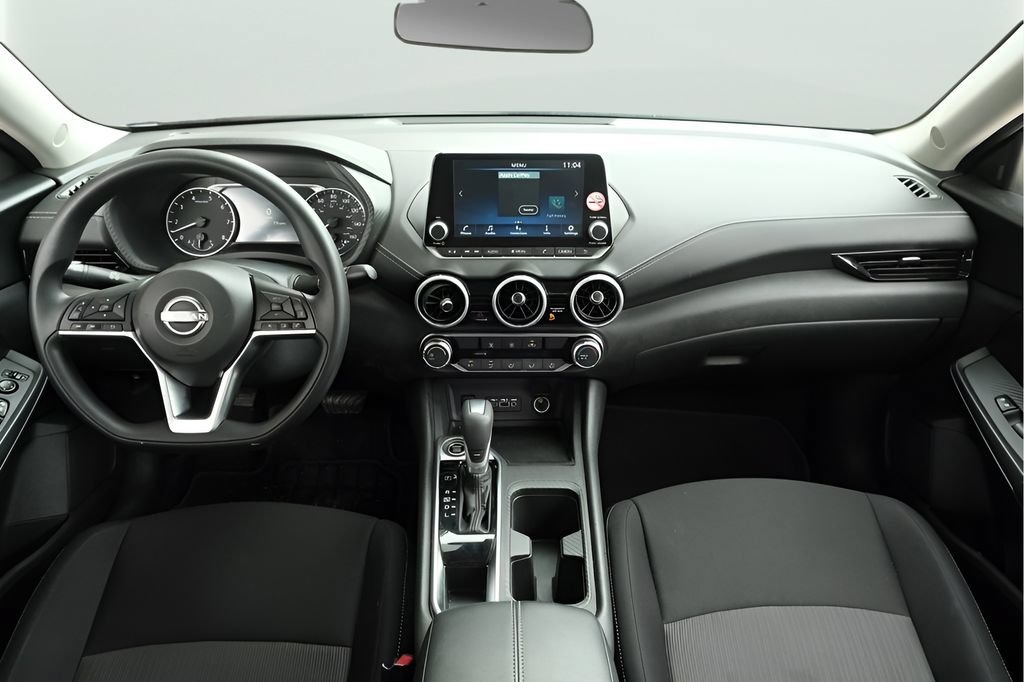 Used 2025 Nissan Sentra SV FWD image 21