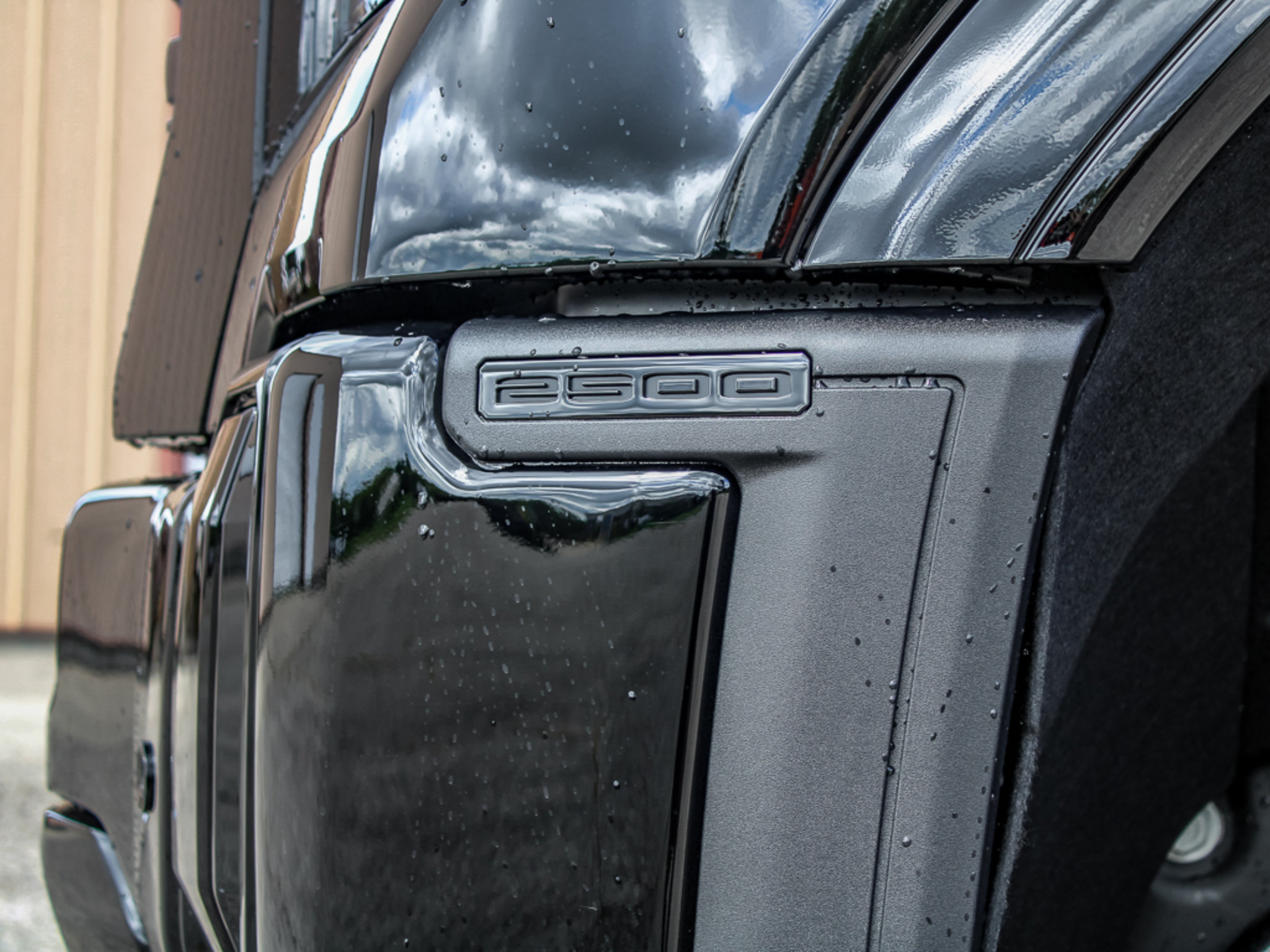 New 2026 GMC Sierra 2500 Denali Ultimate w/ LPO, Black Badging Package AWD/4WD image 14