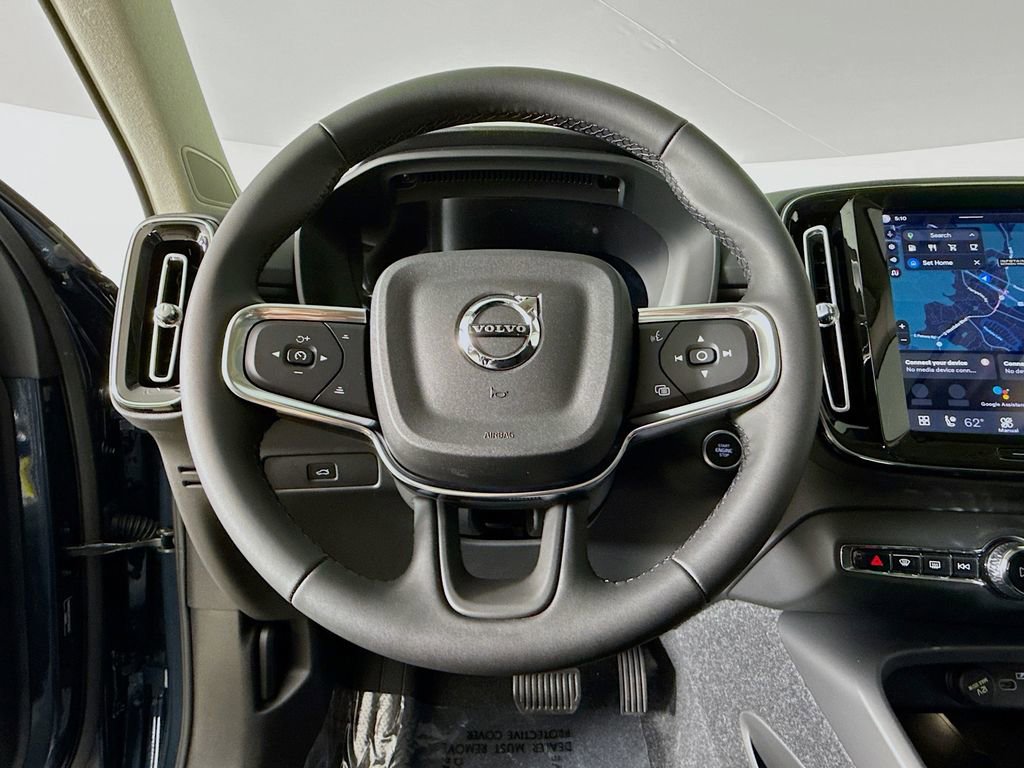 New 2026 Volvo XC40 B4 Core FWD image 11