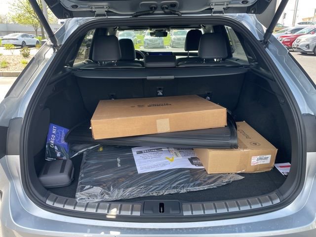 New 2026 Lexus RX 450h AWD image 15