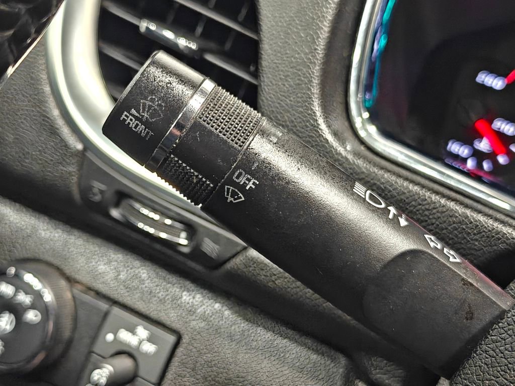 Used 2013 Chevrolet Traverse LT w/ All-Star Edition image 35