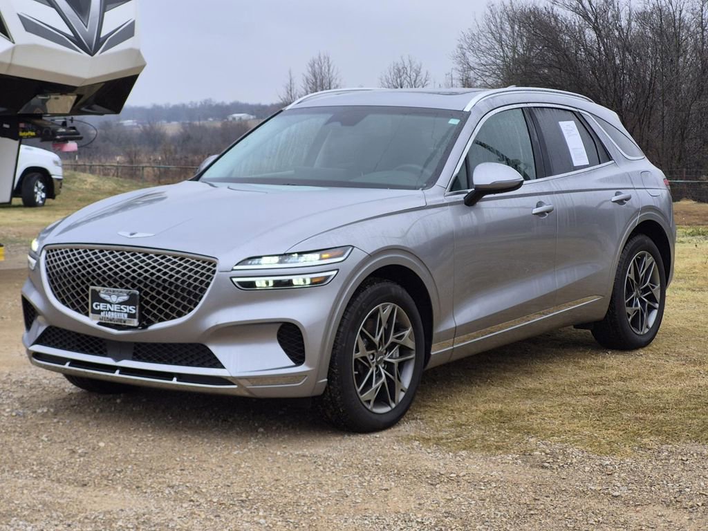 Used 2025 Genesis GV70 2.5T w/ Select Package image 4