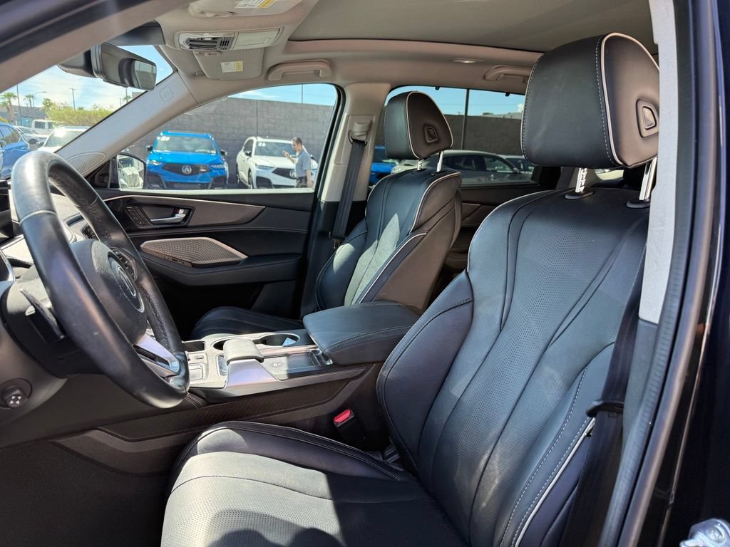 Used 2024 Acura MDX w/ Advance Package AWD/4WD image 16
