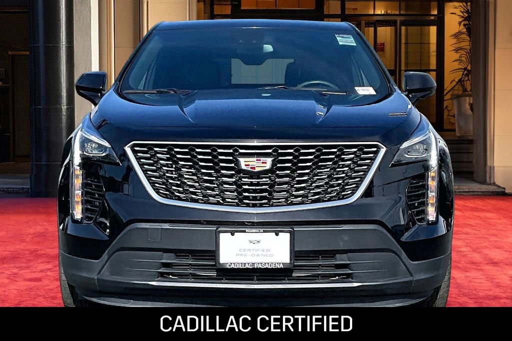 Certified 2023 Cadillac XT4 Luxury w/ Cold Weather Package image 3
