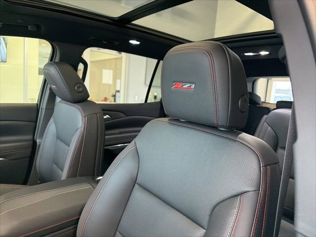 New 2026 Chevrolet Traverse Z71 w/ Enhanced Driving Package image 18