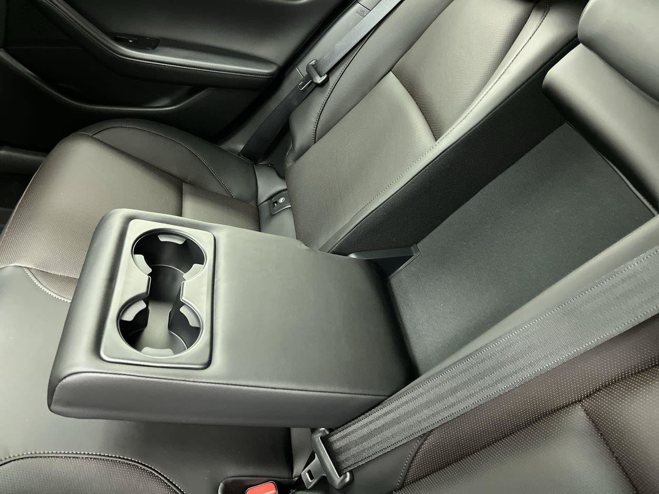 New 2026 MAZDA MAZDA3 2.5 S Hatchback w/ Premium Pkg FWD image 13