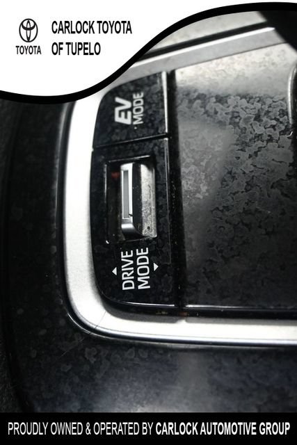 Used 2025 Toyota Corolla SE FWD image 31