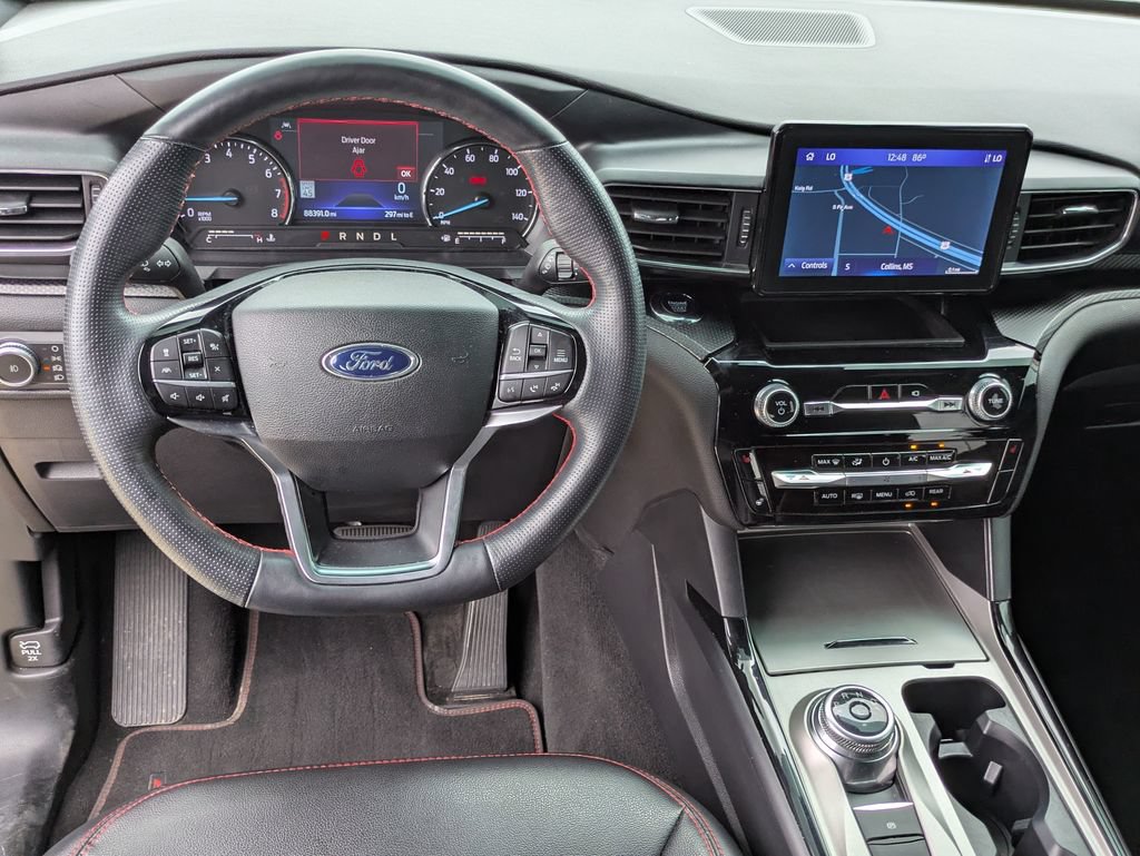 Used 2022 Ford Explorer ST-Line RWD image 13