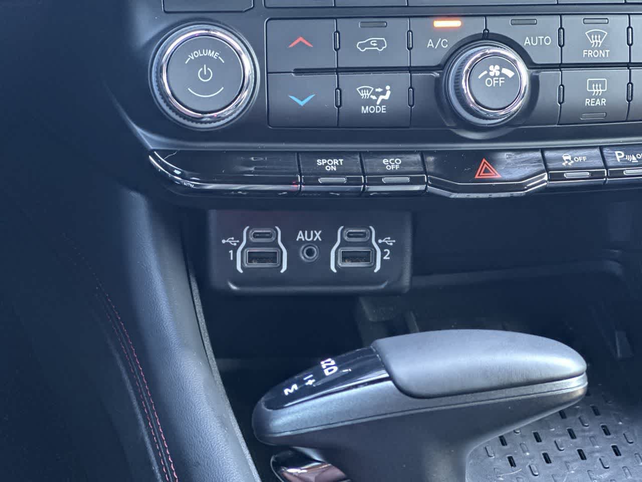 Certified 2025 Dodge Durango R/T AWD/4WD image 27