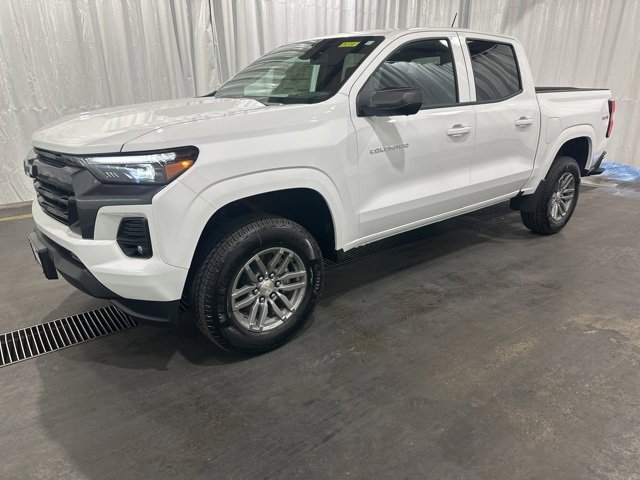 New 2025 Chevrolet Colorado LT w/ LT Convenience Package image 8