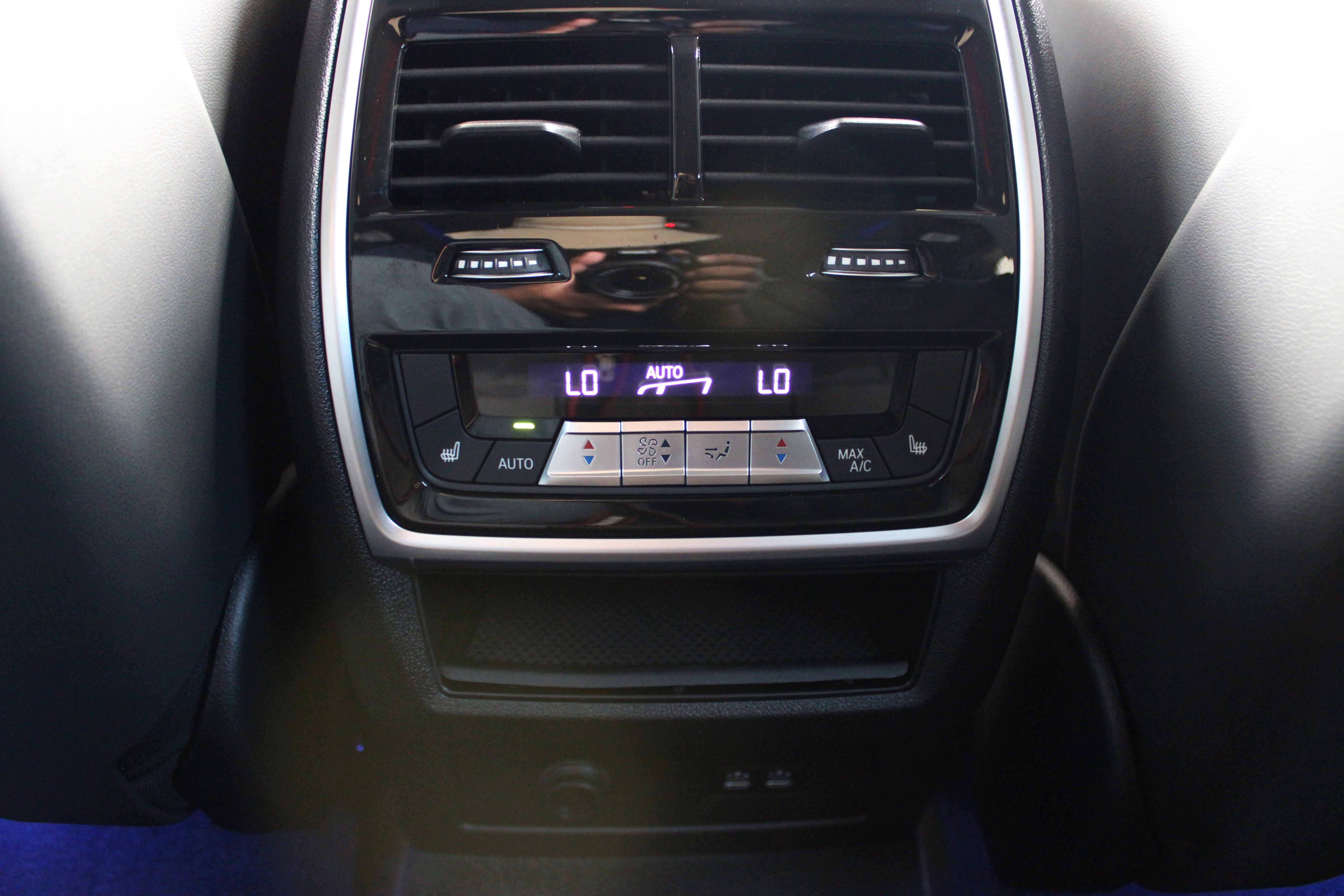 Used 2026 BMW XM Label Red image 29