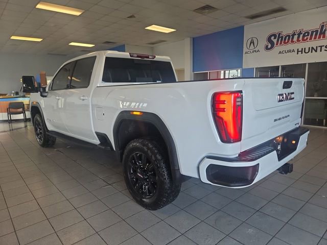 Used 2024 GMC Sierra 2500 AT4 w/ AT4 Premium Plus Package AWD/4WD image 6