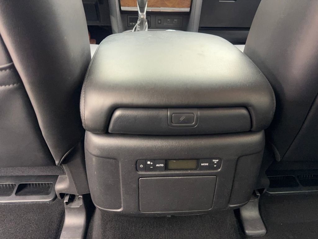 Used 2024 Nissan Armada SL image 77