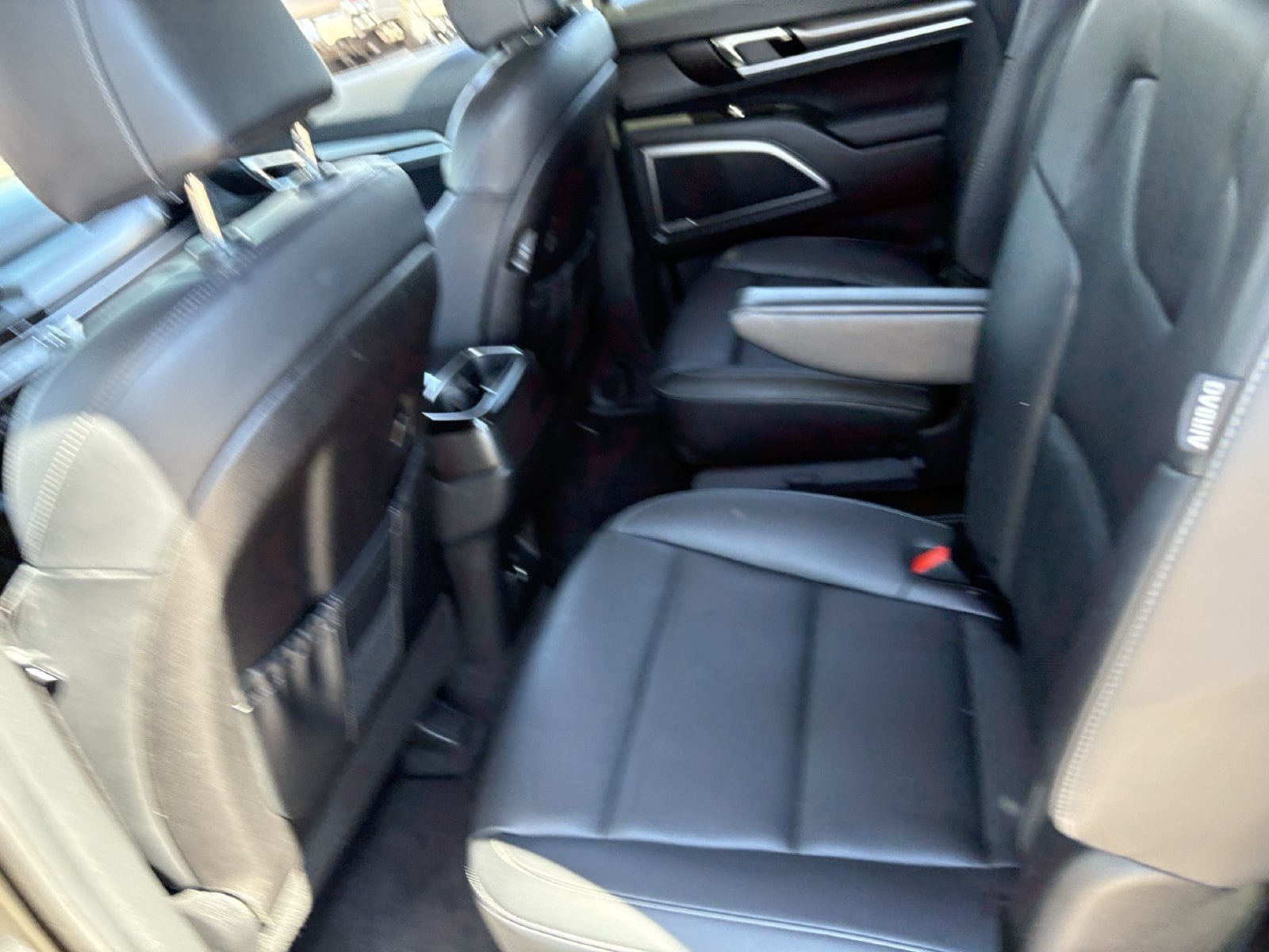 Used 2025 Kia Telluride S FWD image 19