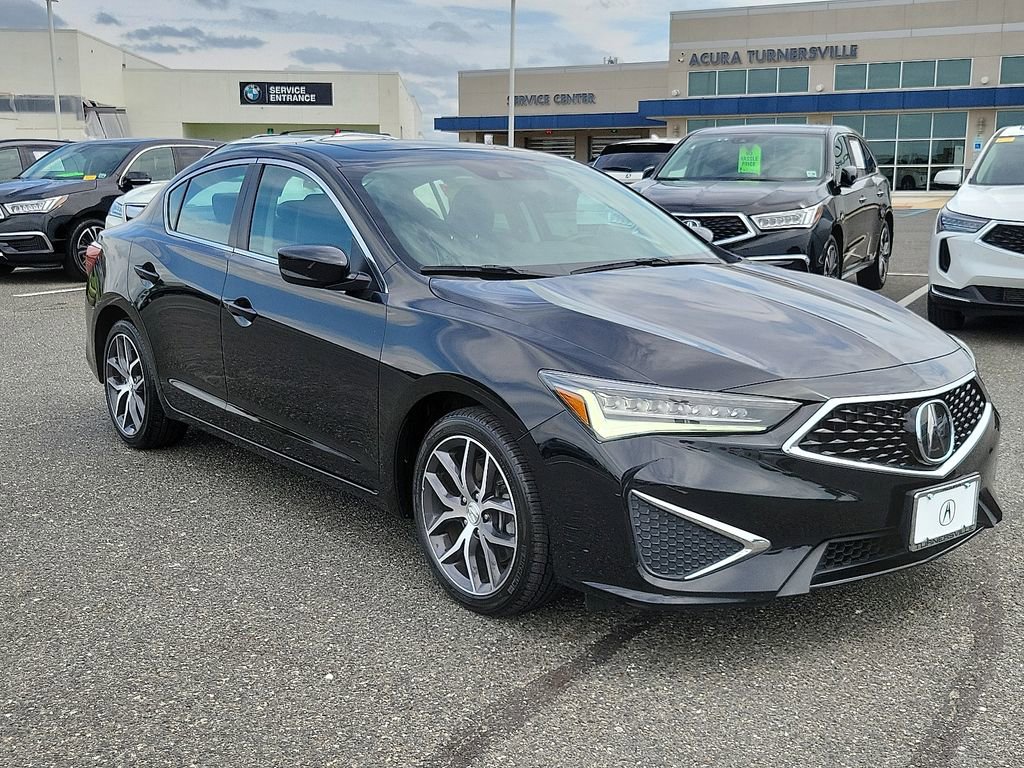 Certified 2020 Acura ILX w/ Technology Package image 3