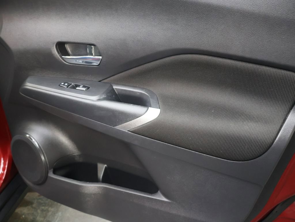 Used 2023 Nissan Kicks SV FWD image 12