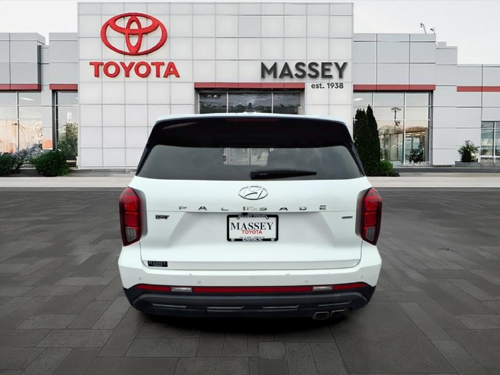 Used 2024 Hyundai Palisade XRT AWD/4WD image 4