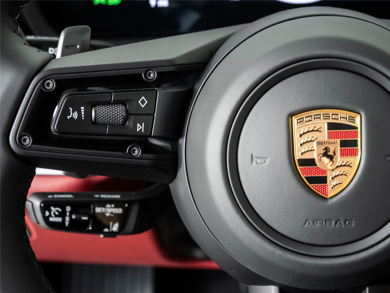 New 2026 Porsche Cayenne Coupe AWD/4WD image 10