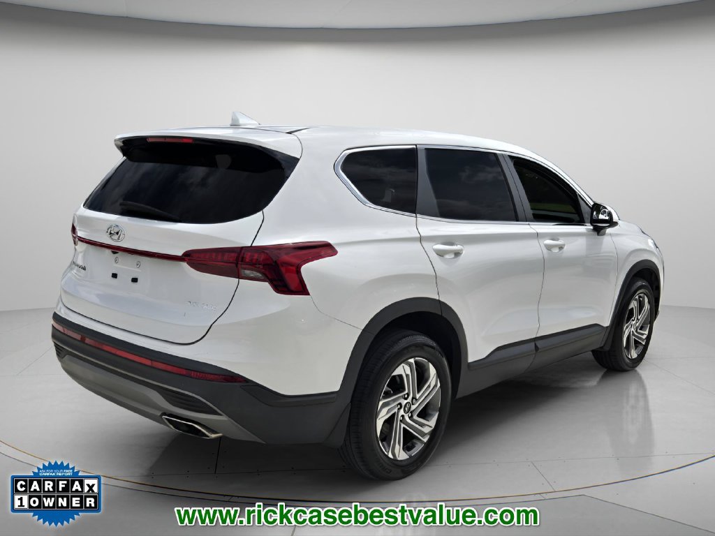 Used 2023 Hyundai Santa Fe SE w/ Winter Weather Package FWD image 7