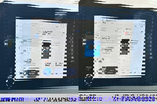 Used 2025 Toyota Prius LE image 33