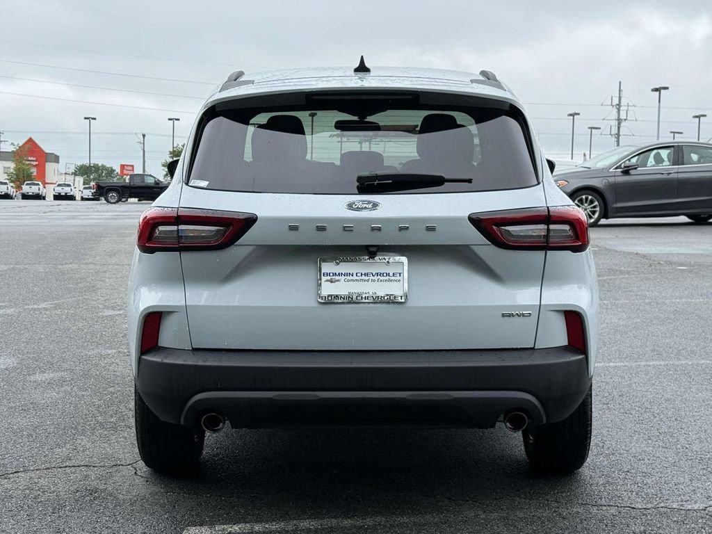 Used 2025 Ford Escape ST-Line AWD/4WD image 27