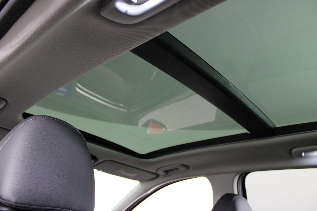Certified 2024 Hyundai Tucson Limited FWD image 24