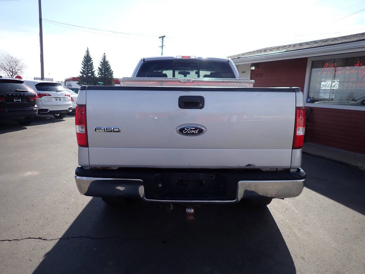 Used 2004 Ford F150 XLT image 5