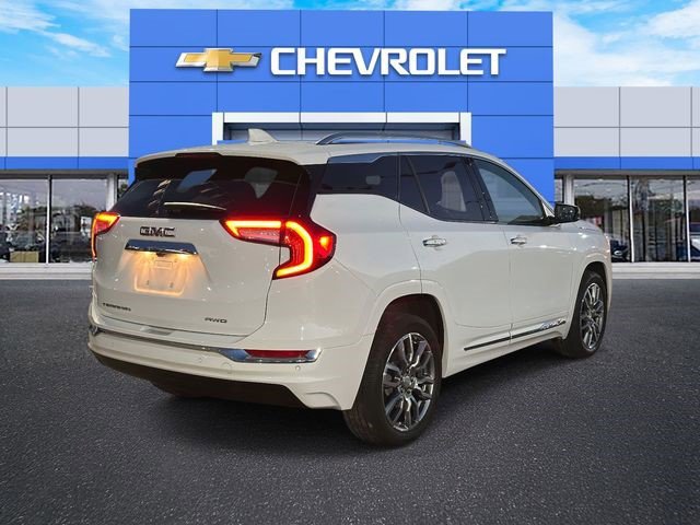 Certified 2024 GMC Terrain Denali w/ Denali Premium Package image 10