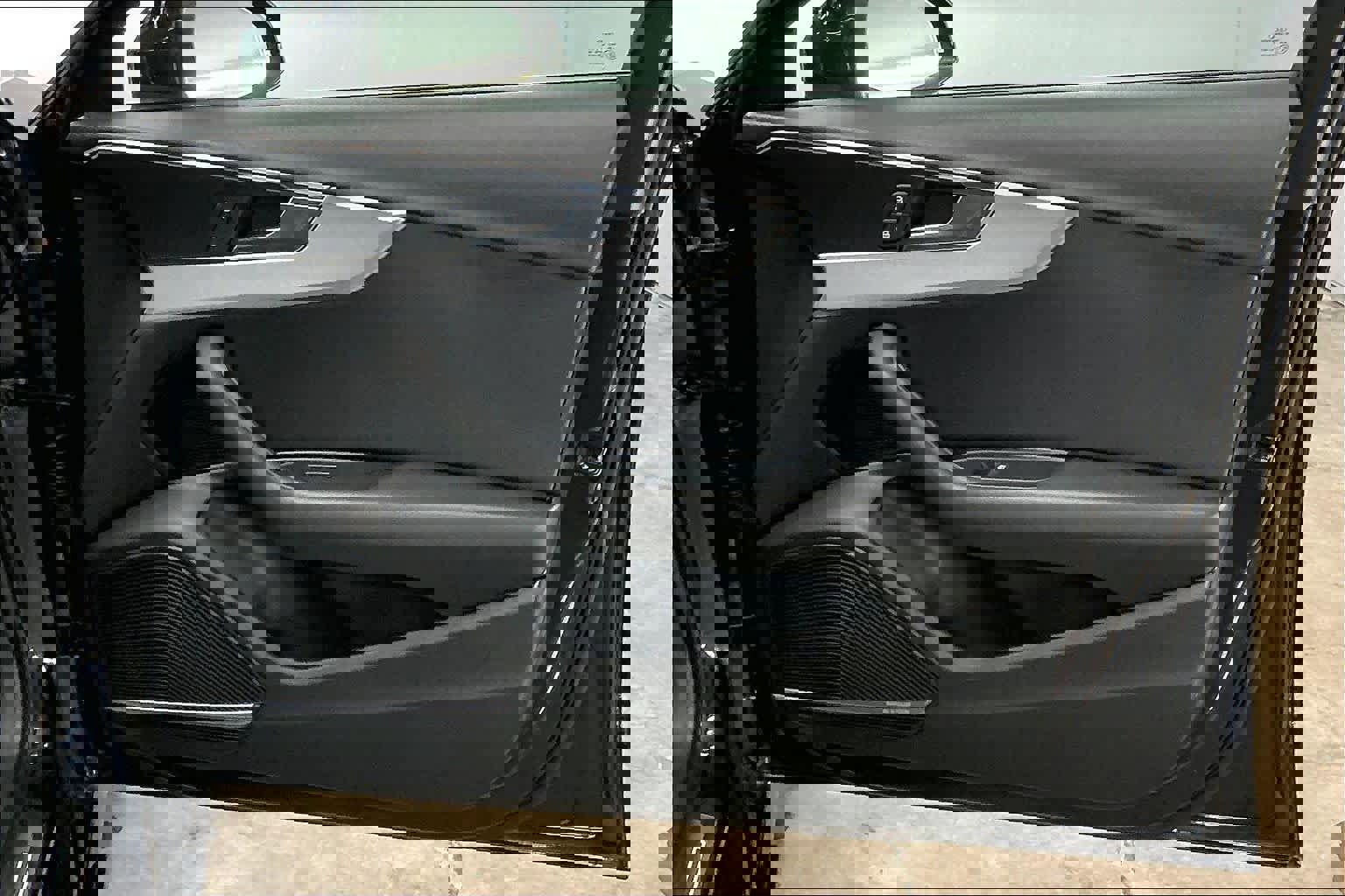 Used 2017 Audi A4 2.0T Premium Plus w/ Premium Plus Package image 26