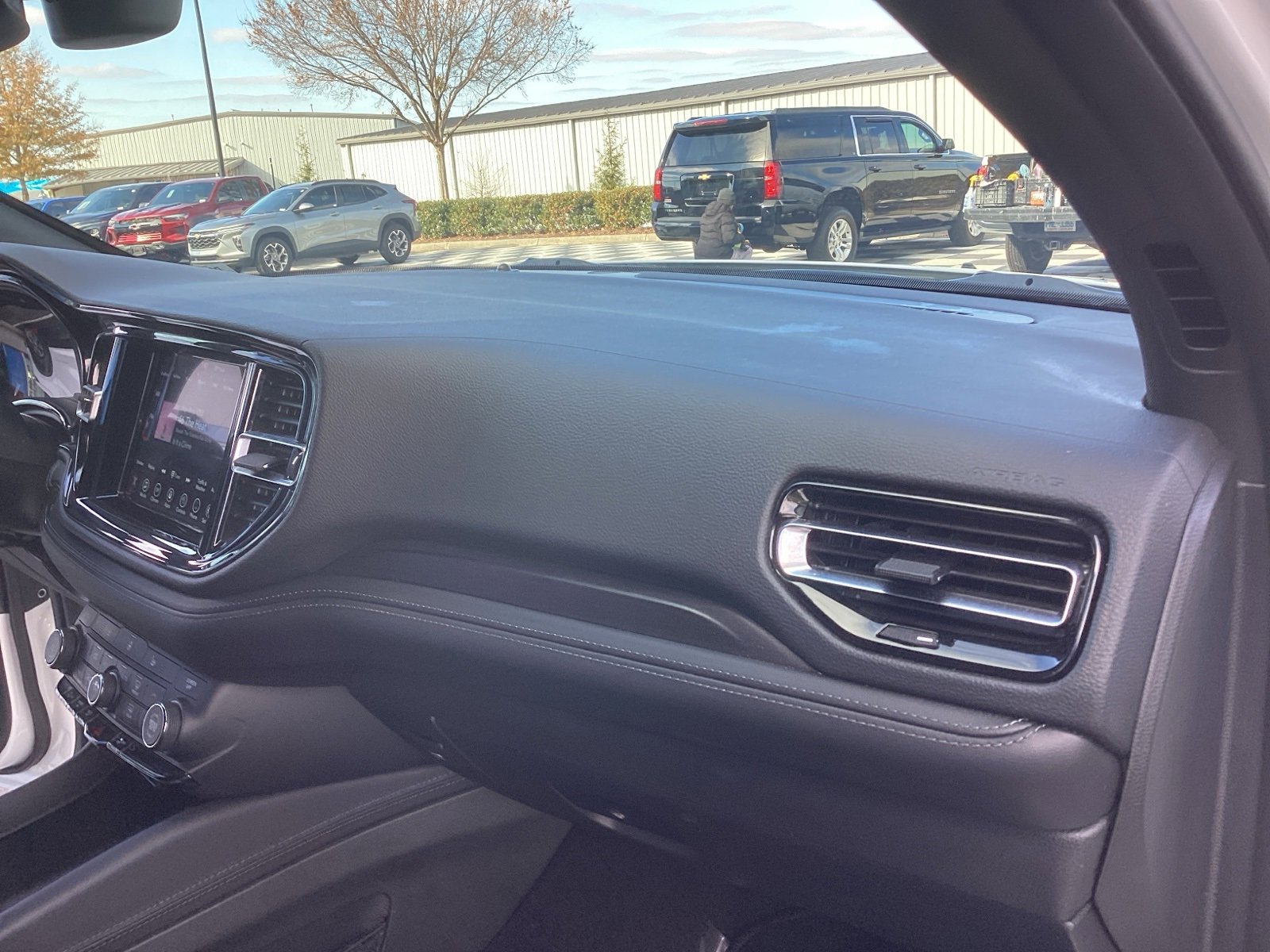 Used 2024 Dodge Durango SXT image 16