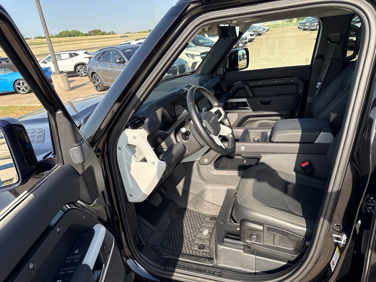 Used 2020 Land Rover Defender 110 S AWD/4WD image 19