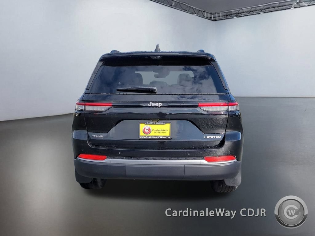 New 2026 Jeep Grand Cherokee Limited w/ Luxury Tech Group II AWD/4WD image 4