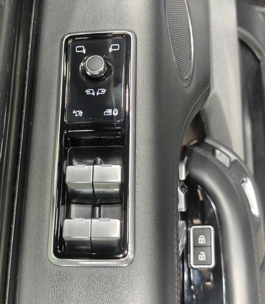 Used 2021 Land Rover Range Rover Westminster Edition image 76