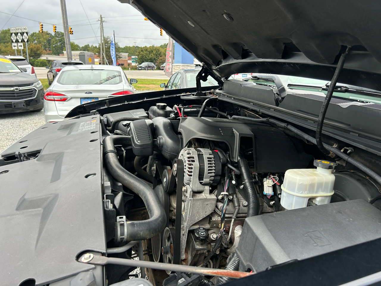 Used 2013 Chevrolet Silverado 1500 LT image 24