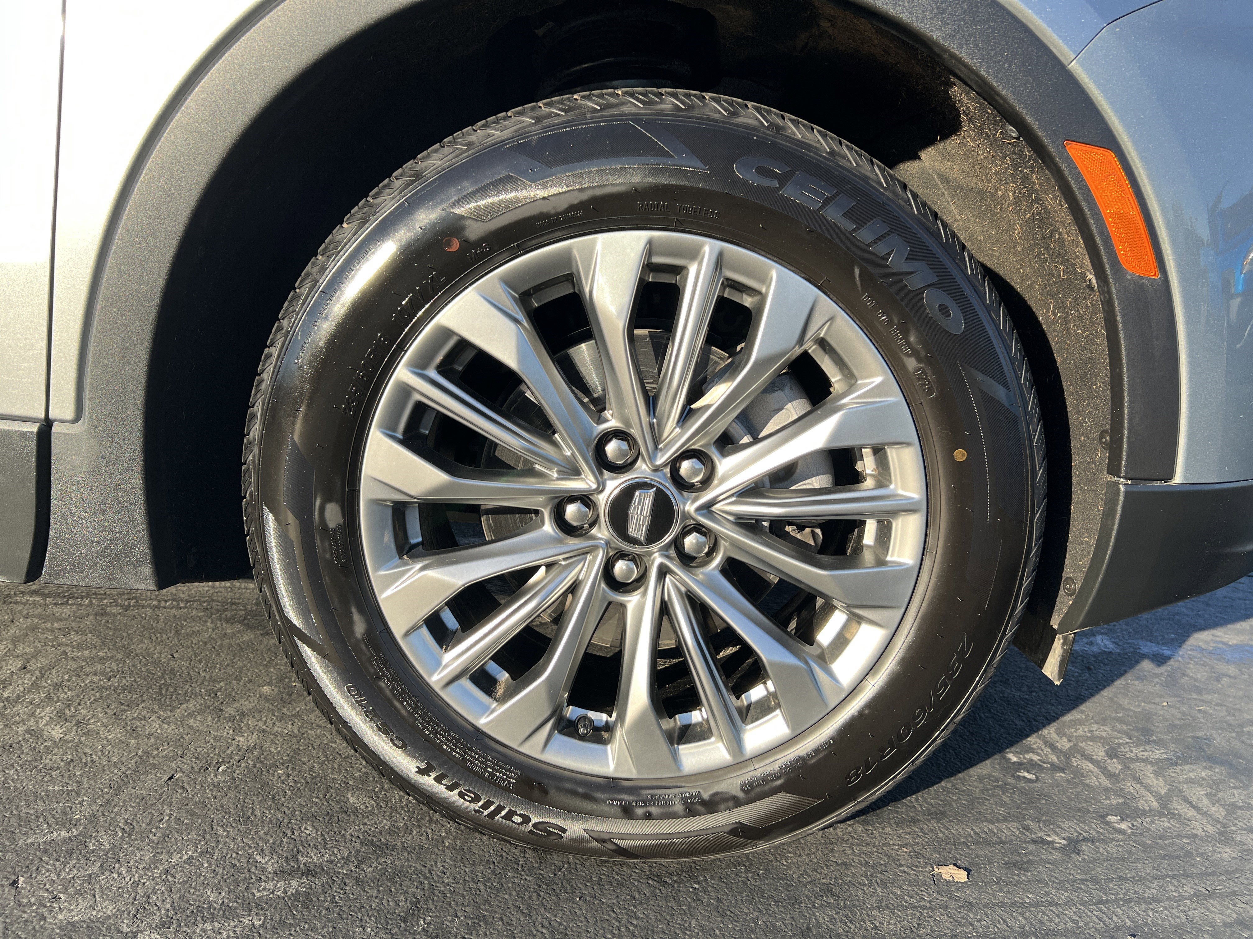 Used 2025 Cadillac XT4 Premium Luxury AWD/4WD image 11
