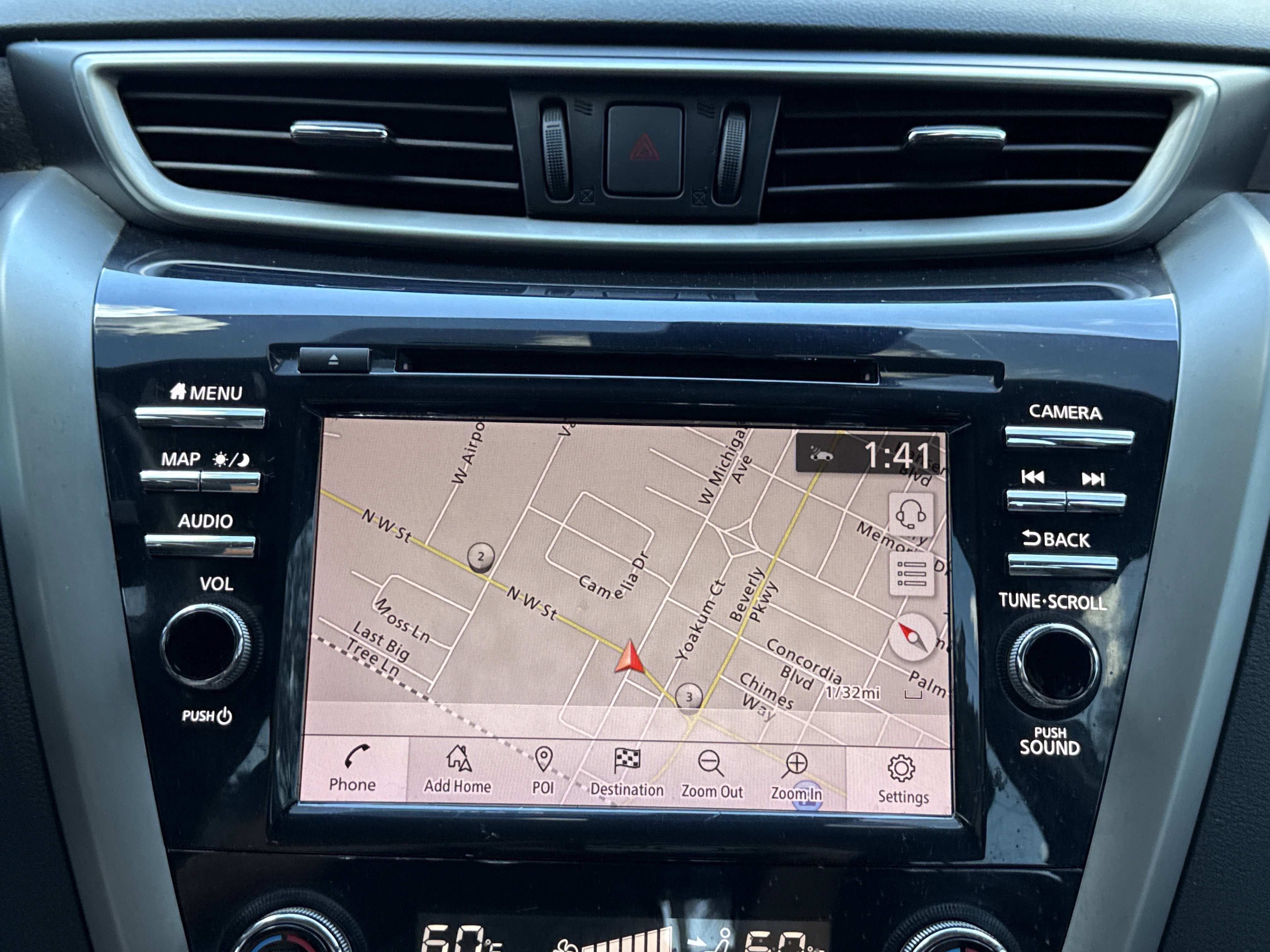 Used 2019 Nissan Murano Platinum FWD image 17