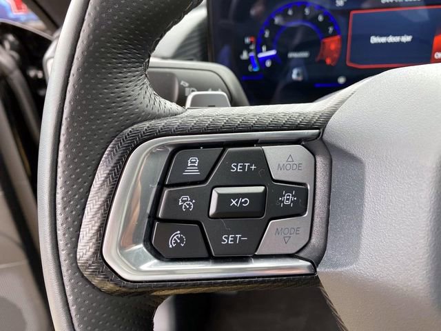 Used 2025 Ford Mustang GT Premium image 17