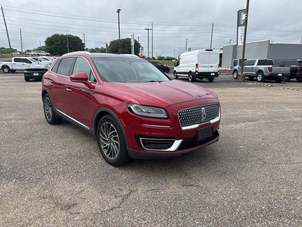 Used 2020 Lincoln Nautilus Reserve w/ Equipment Group 201A FWD image 1