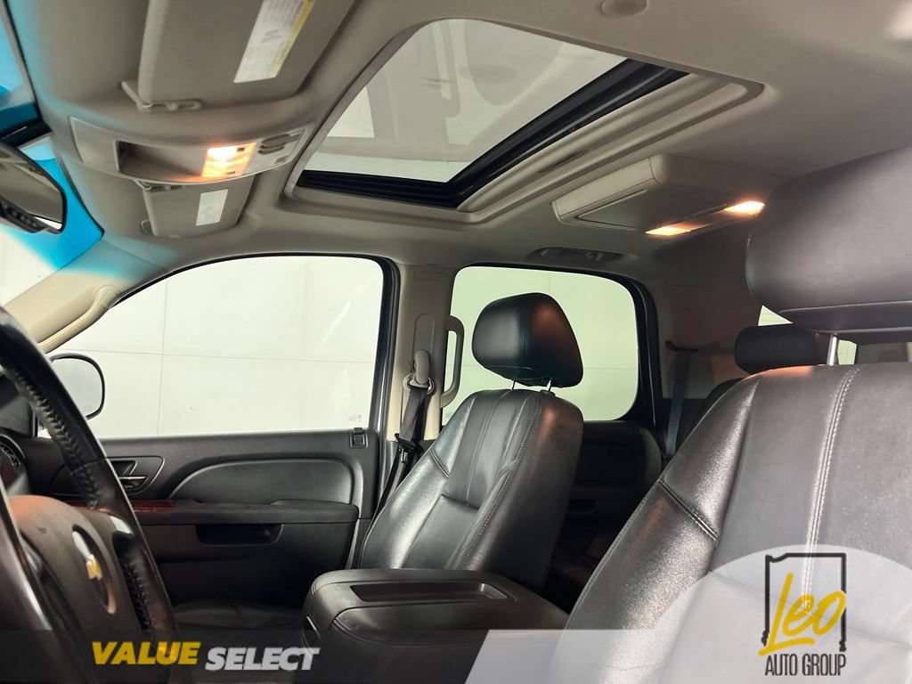 Used 2010 Chevrolet Tahoe LT AWD/4WD image 9