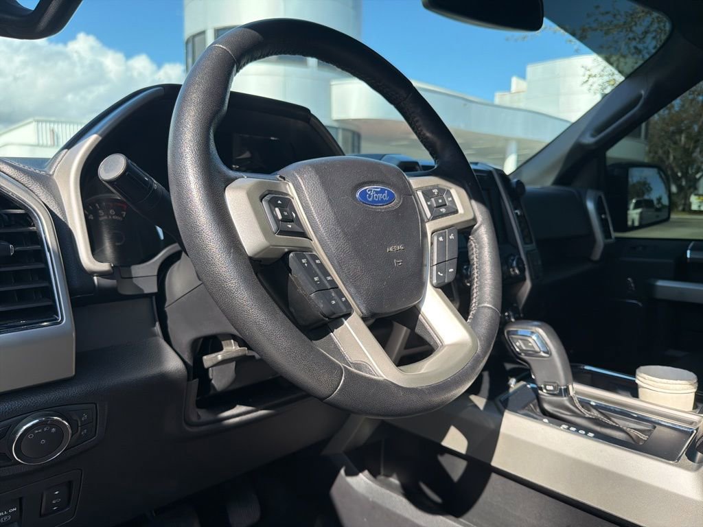 Used 2020 Ford F150 Lariat image 9