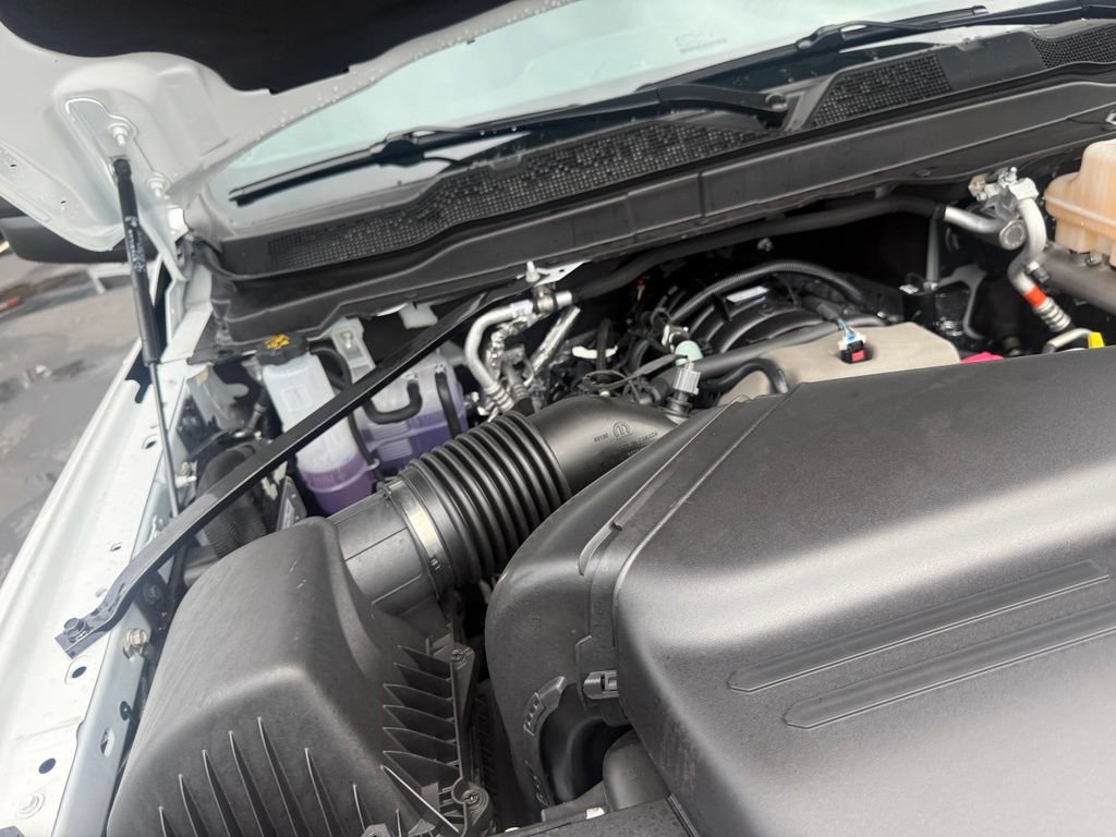 New 2026 RAM 5500 Tradesman w/ Chrome Appearance Group AWD/4WD image 57
