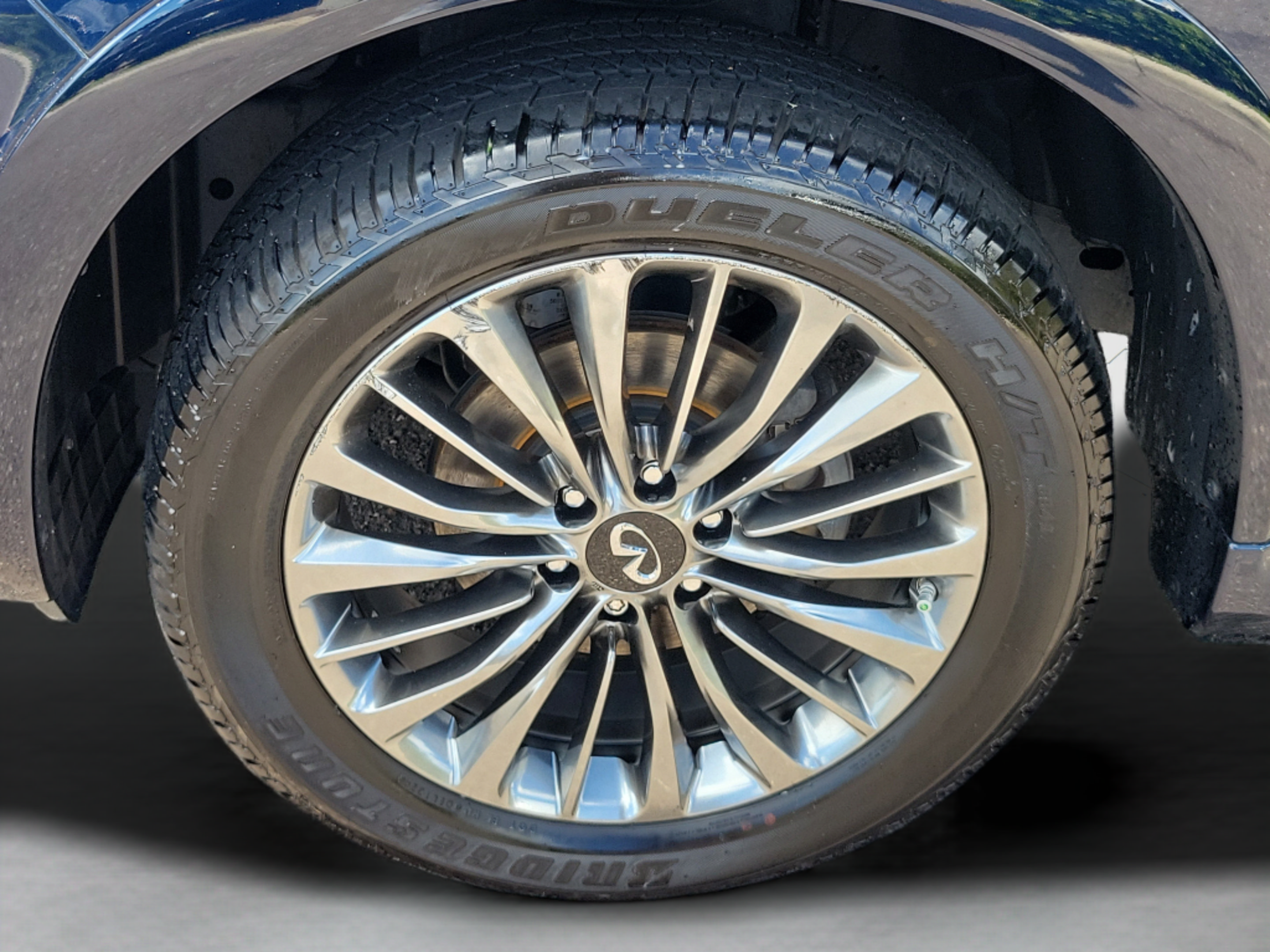 Used 2019 INFINITI QX80 Luxe w/ 22" Wheel Package RWD image 28