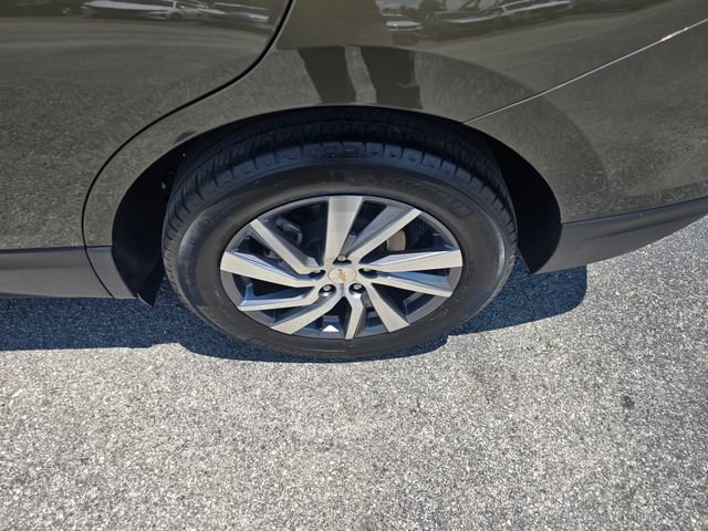 Used 2023 Chevrolet Equinox Premier AWD/4WD image 36
