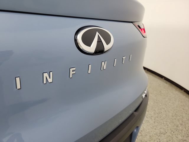 Certified 2025 INFINITI QX55 Luxe w/ Cargo Package AWD/4WD image 5